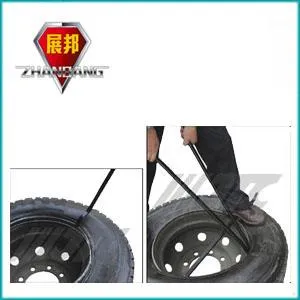 Uzturēt smagās mašīnas ar rīkiem